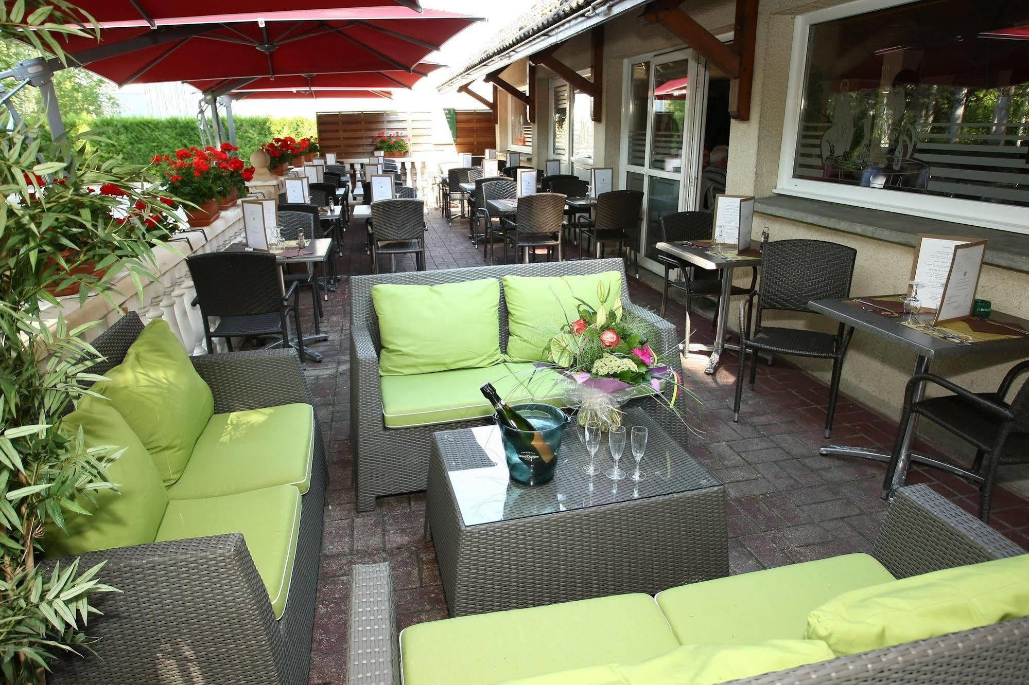 Logis Bagatelle - 51530 Dizy Hotel Exterior photo